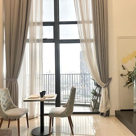 Ekocheras Suite By Moka Kuala Lumpur Extérieur photo