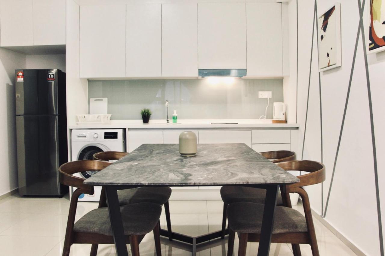 Ekocheras Suite By Moka Kuala Lumpur Extérieur photo